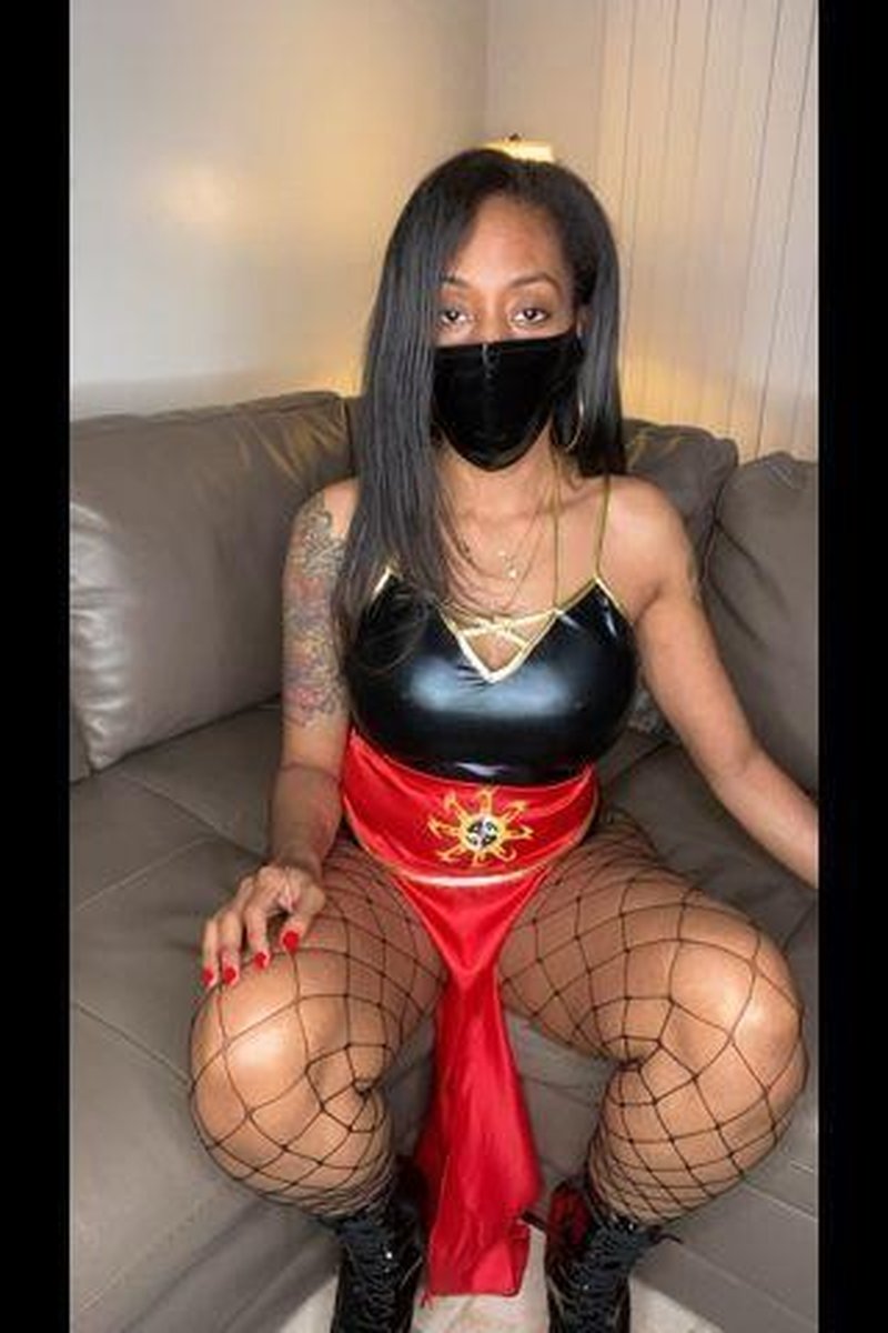 Ninja Squirting - Screenshot 1 of 4 - Black