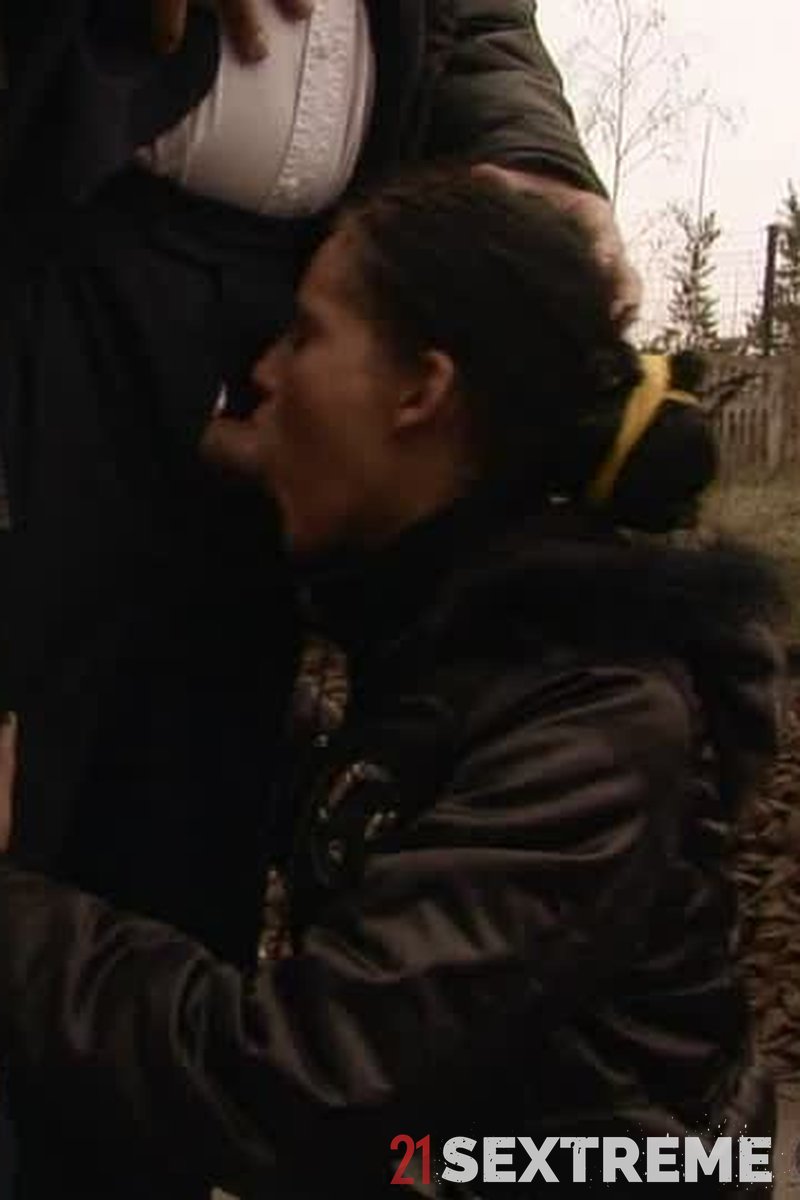 Caught - Screenshot 1 of 4 - Amateur