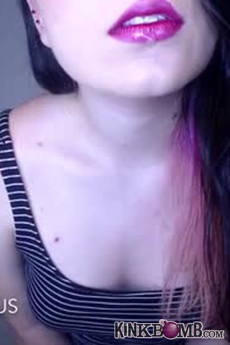 Venus Venerous: Pretty Lips and Spit Slave Task By Venus Venerous - Screenshot 1 of 4 - Bitch