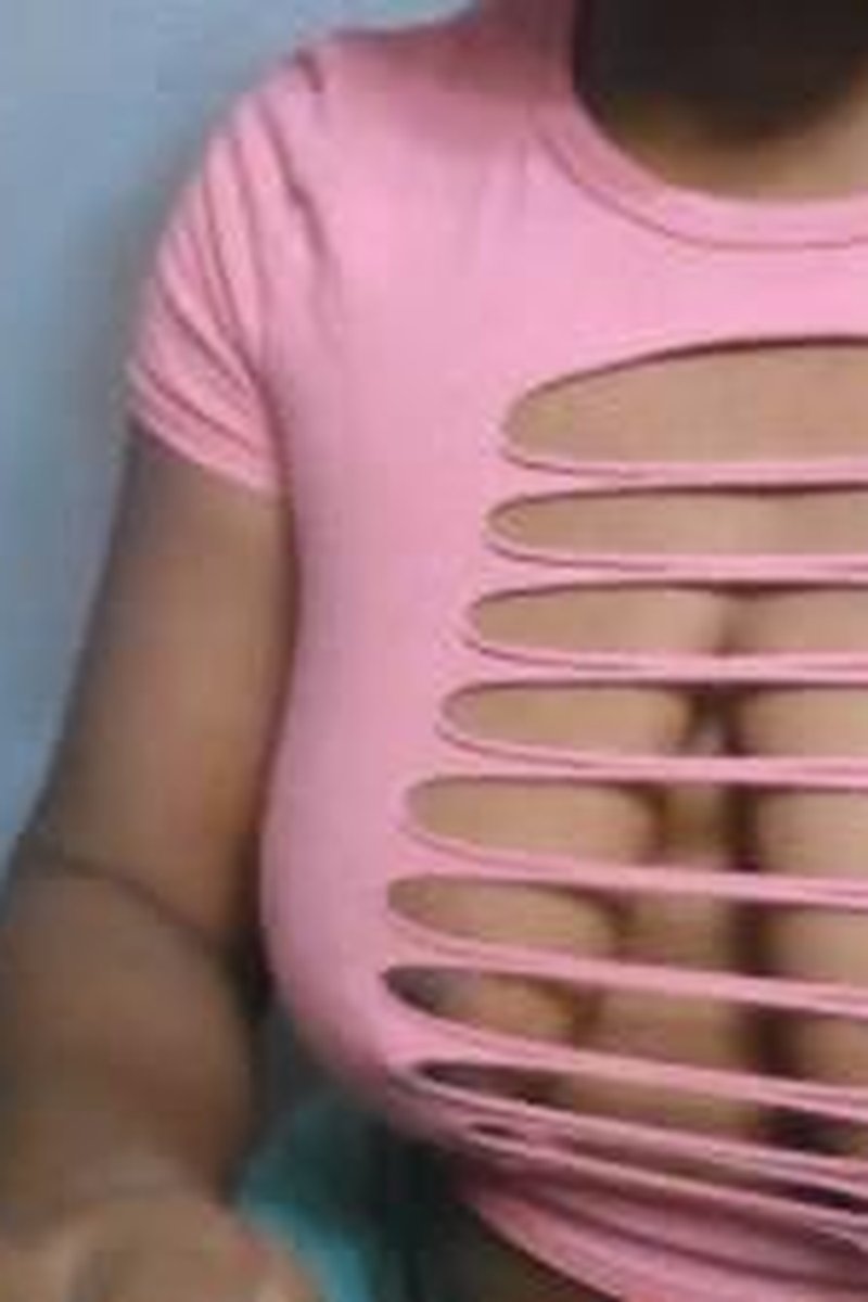 Big Titts - Screenshot 1 of 4 - Big Nipples