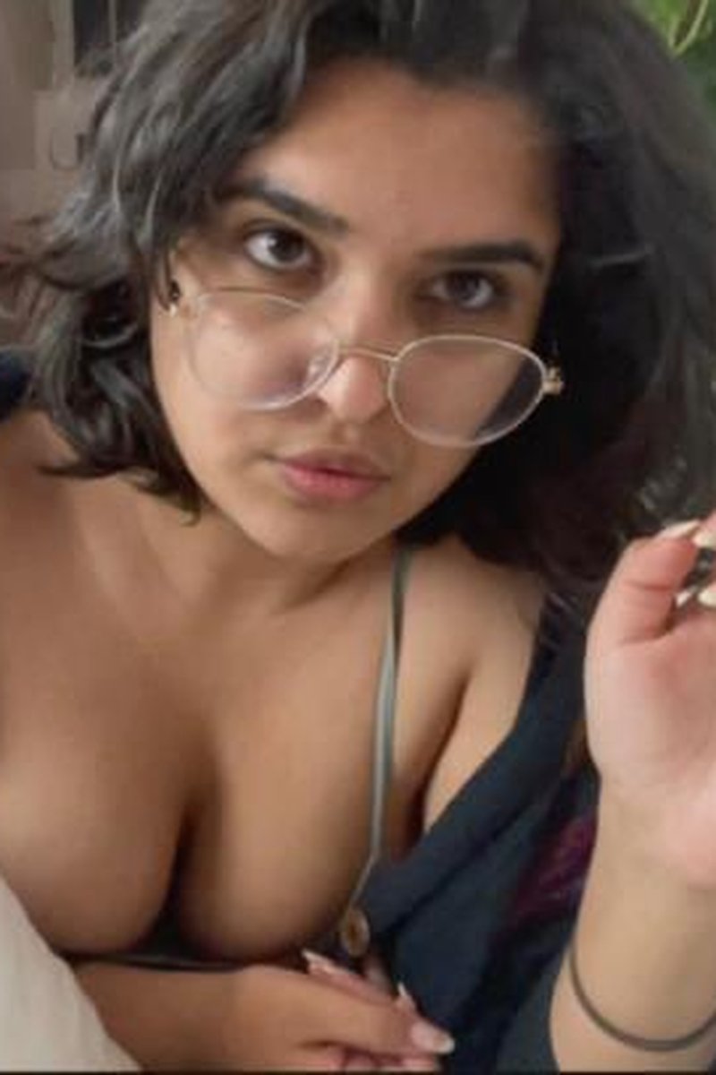 Puff, Puff, Send - Screenshot 1 of 4 - Bitch