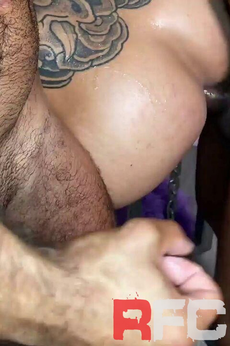 Master for Slave - Screenshot 1 of 4 - Big Muscle Guys