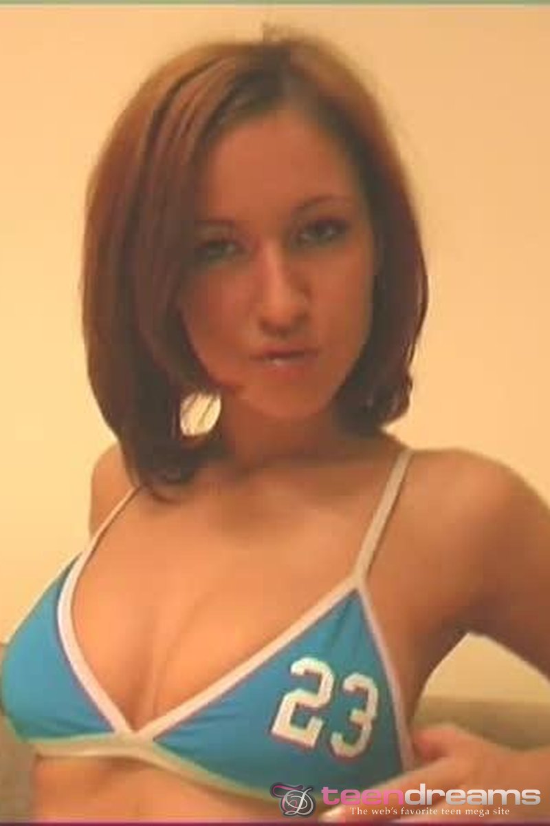 Marie - Screenshot 1 of 4 - Teen (18-22)