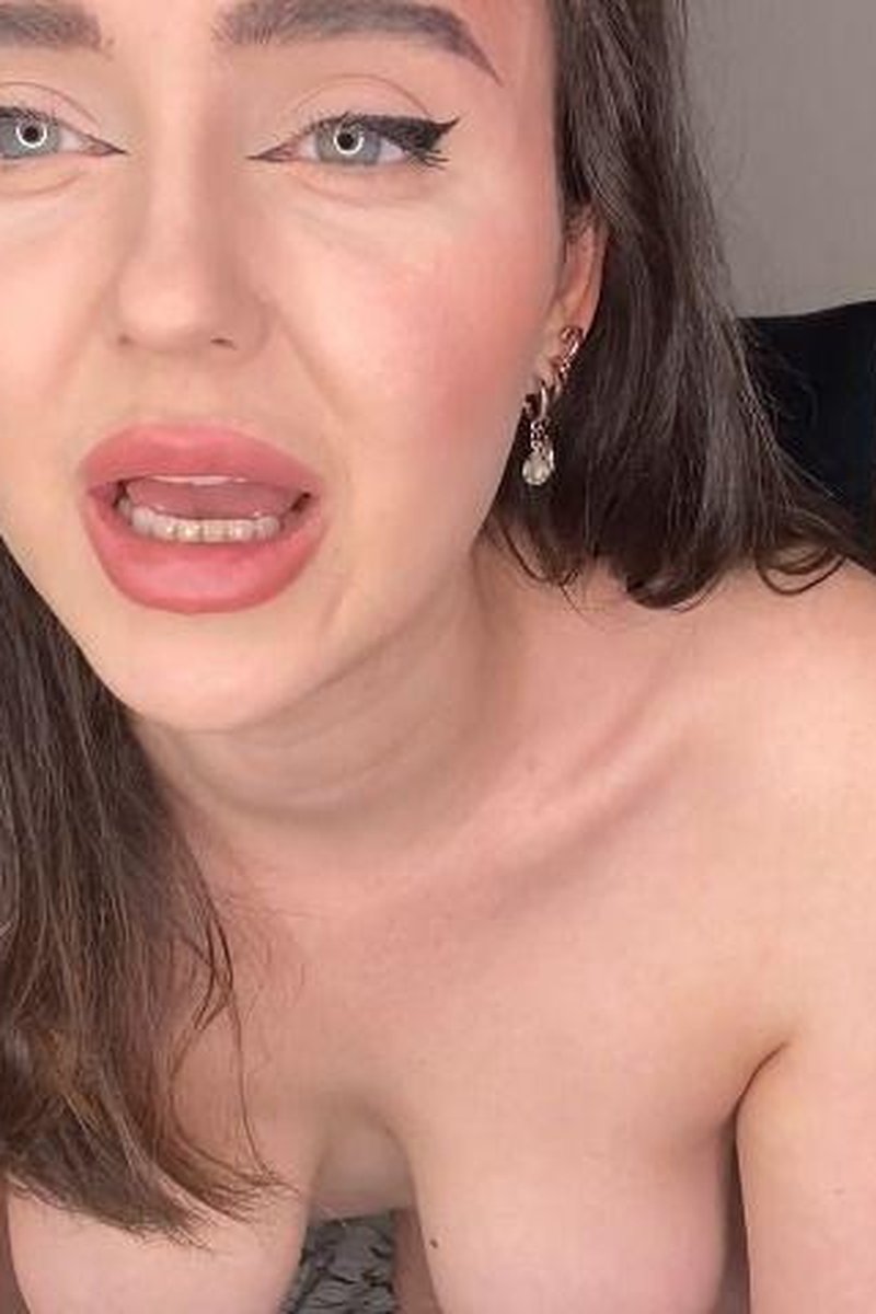 Humiliation Task - Screenshot 1 of 4 - Femdom