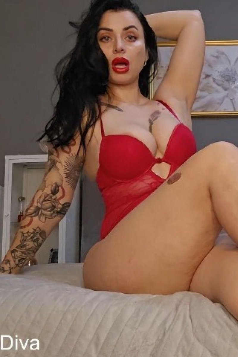 Sissyfication - Screenshot 1 of 4 - Edging