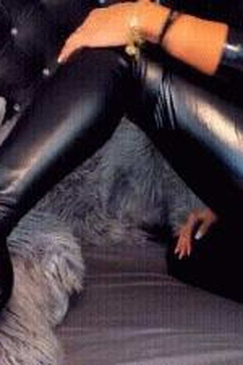 Teasing - Screenshot 1 of 4 - Ass Fetish