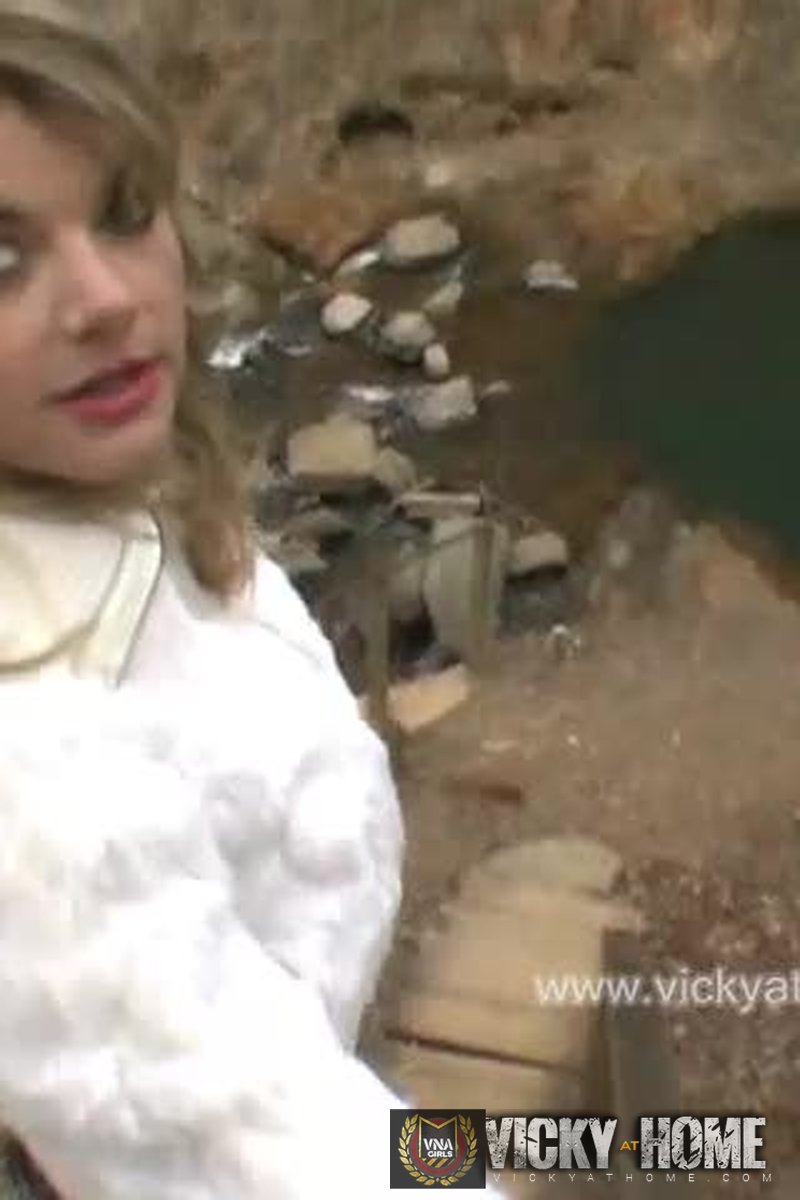 Day Out - Screenshot 1 of 4 - Facial