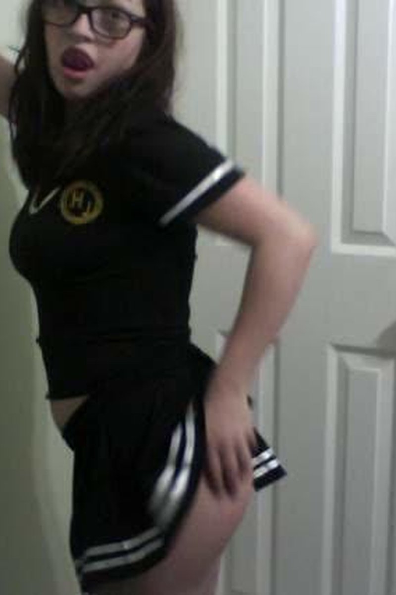 TP-manyvidslilshortcutie-fucking-myself