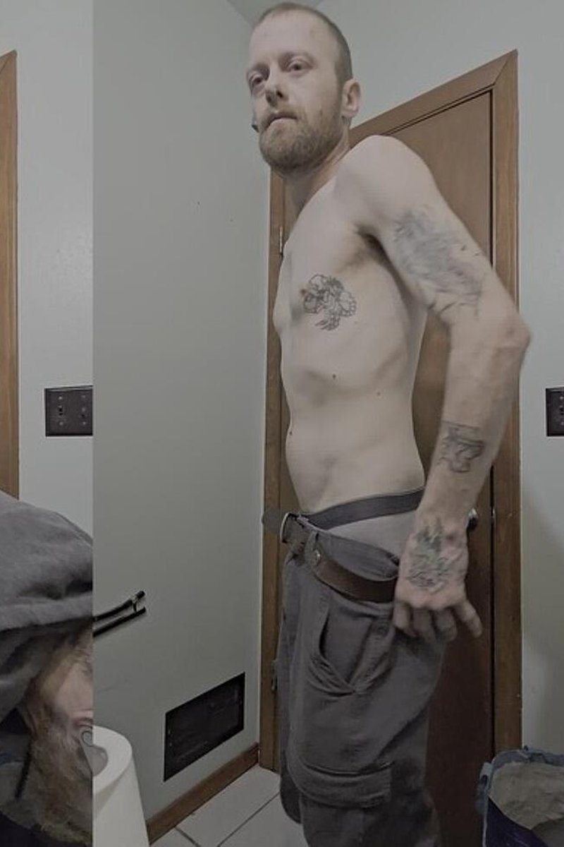 Getting Naked - Screenshot 1 of 4 - Amateur