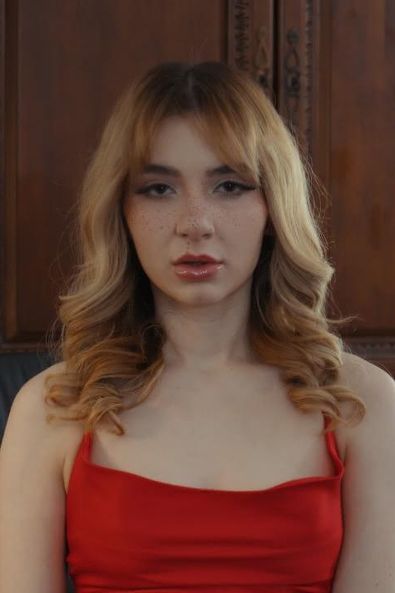 Generation Gap - Screenshot 1 of 4 - Cherry Kiss