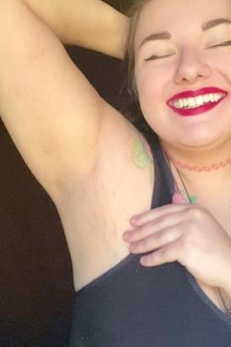 Pit Stop - Screenshot 1 of 4 - Armpit Fetish