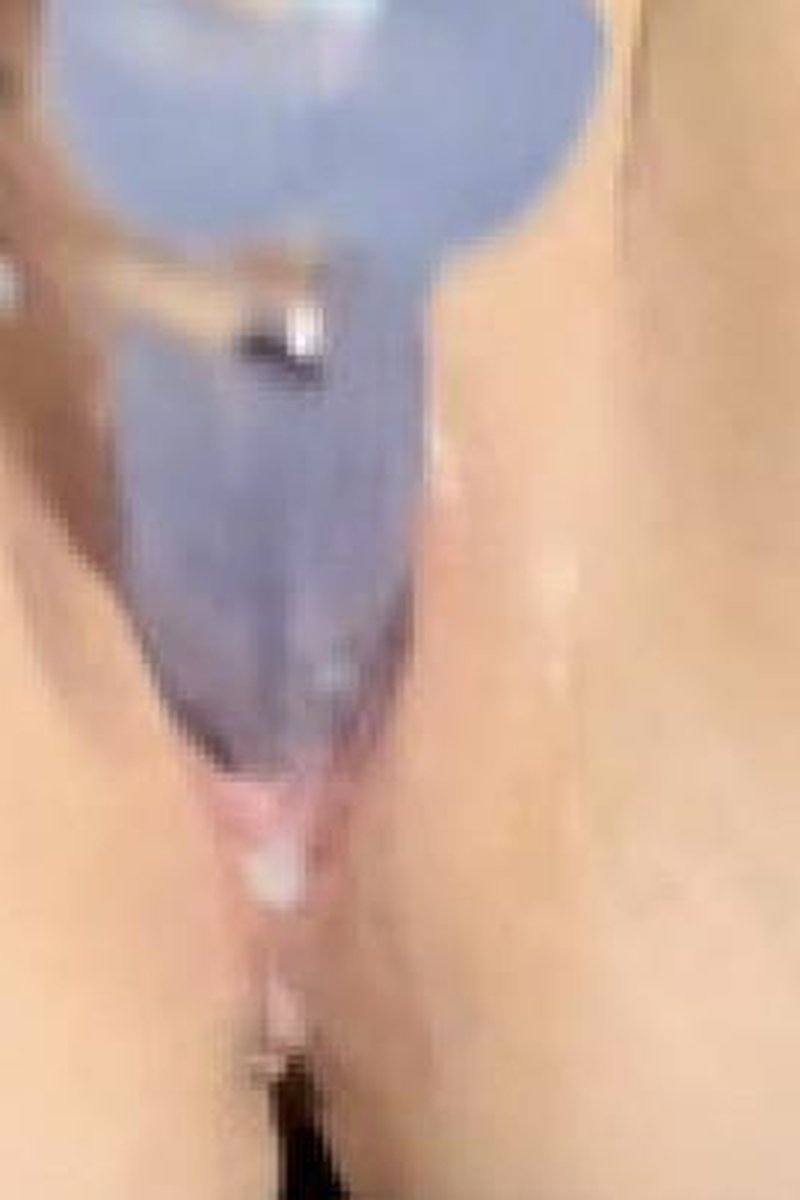 Dripping - Screenshot 1 of 4 - Babes