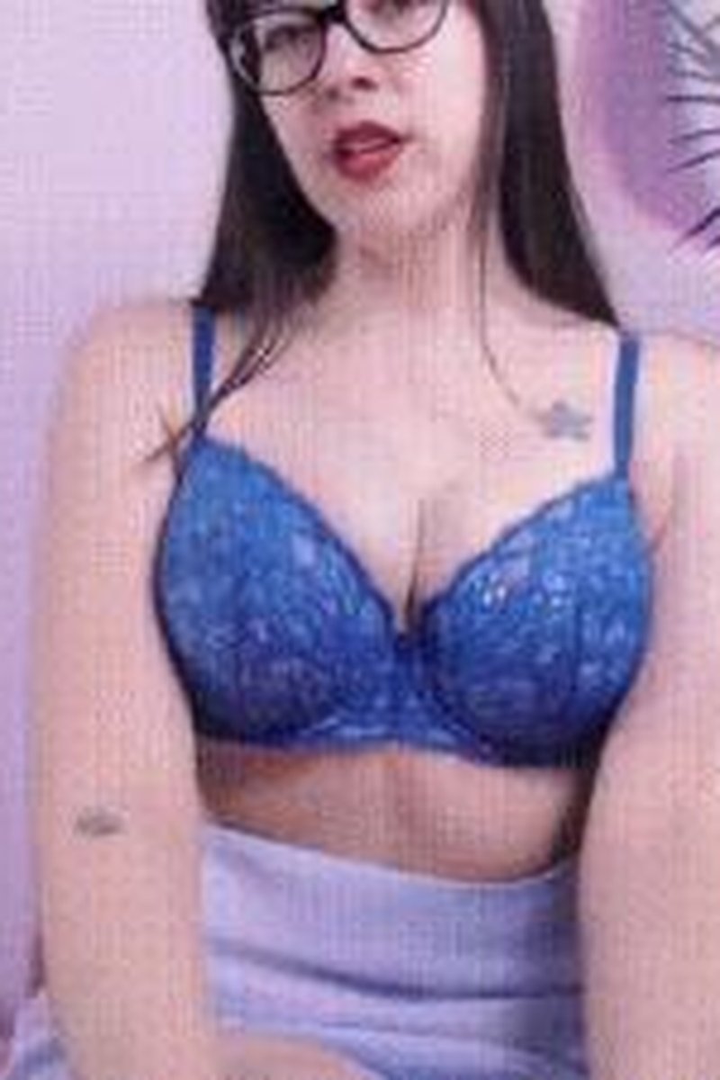 Triggering New Addicts - Screenshot 1 of 4 - Domination