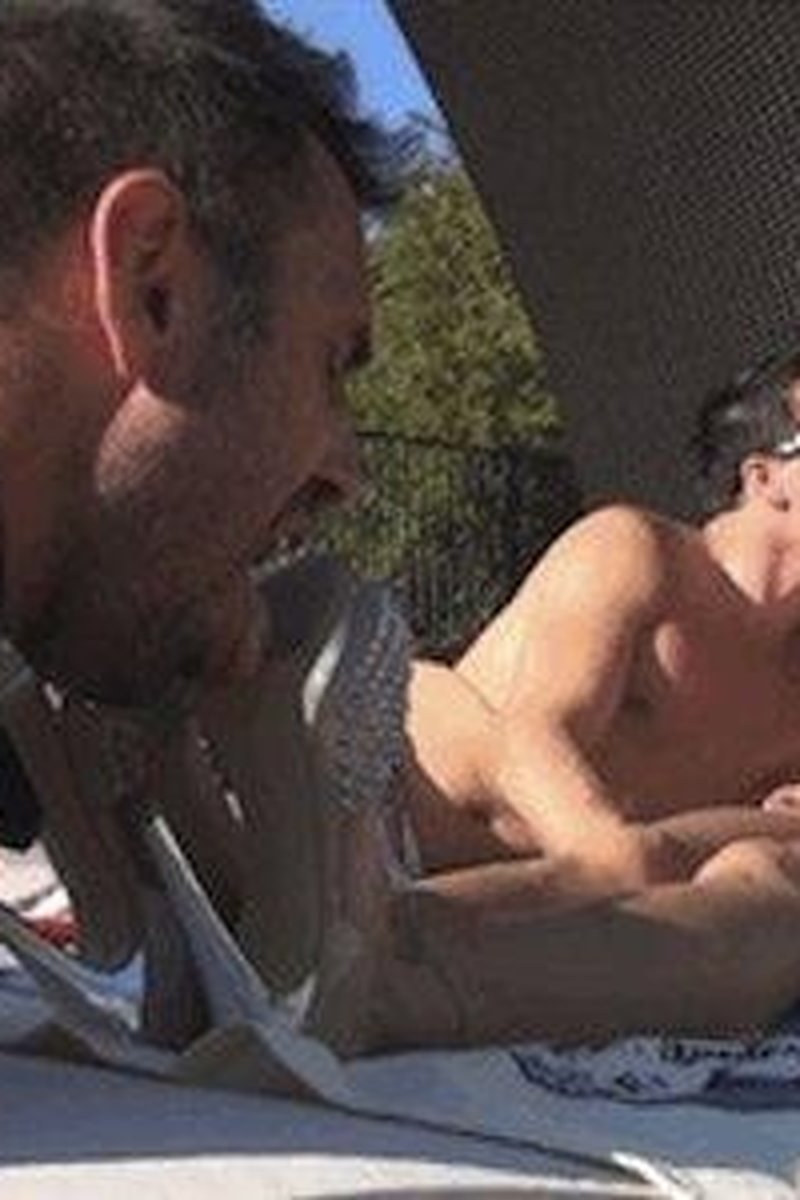 Poolside Cuck (Low-Res) - Screenshot 1 of 4 - Cuckolding