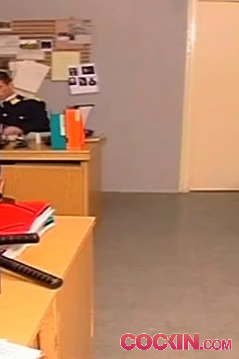 The Cell 3 - Screenshot 1 of 4 - Gay