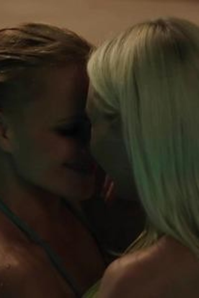 Wet Pleasure - Screenshot 1 of 4 - Monica Sweet