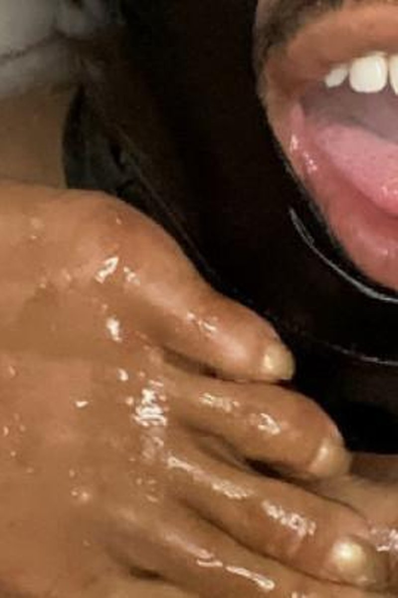 Tipsy Toes - Screenshot 1 of 4 - BDSM
