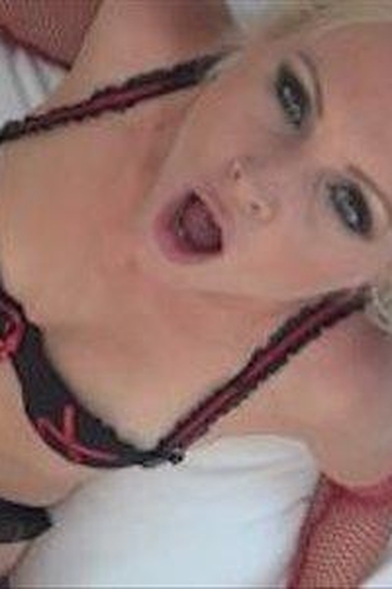 Kathy Anderson: the Lingerie Model 4 - Screenshot 1 of 4