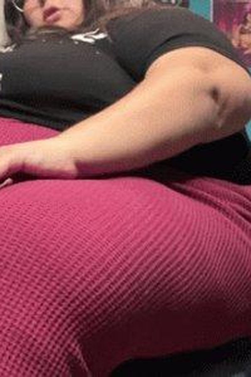 Ssbbw Crushing - Screenshot 1 of 4 - BBW