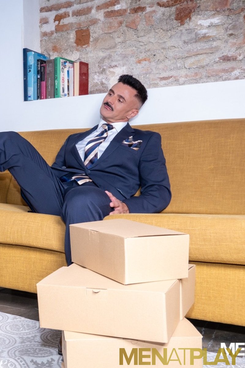 Shine 2 - Screenshot 1 of 4 - Cock Play