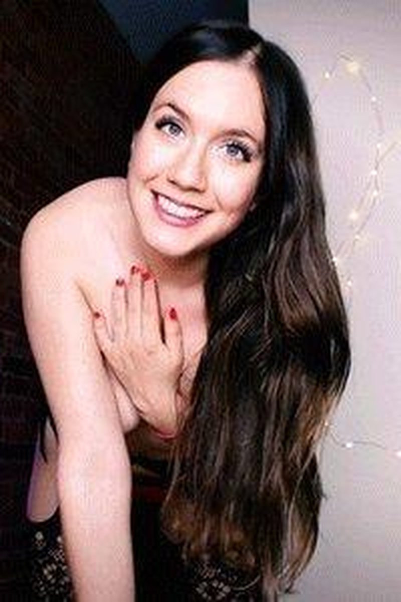 Sub Zone - Screenshot 1 of 4 - Babes