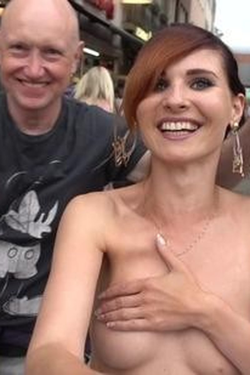 Smile! - Screenshot 1 of 4 - Jeny Smith