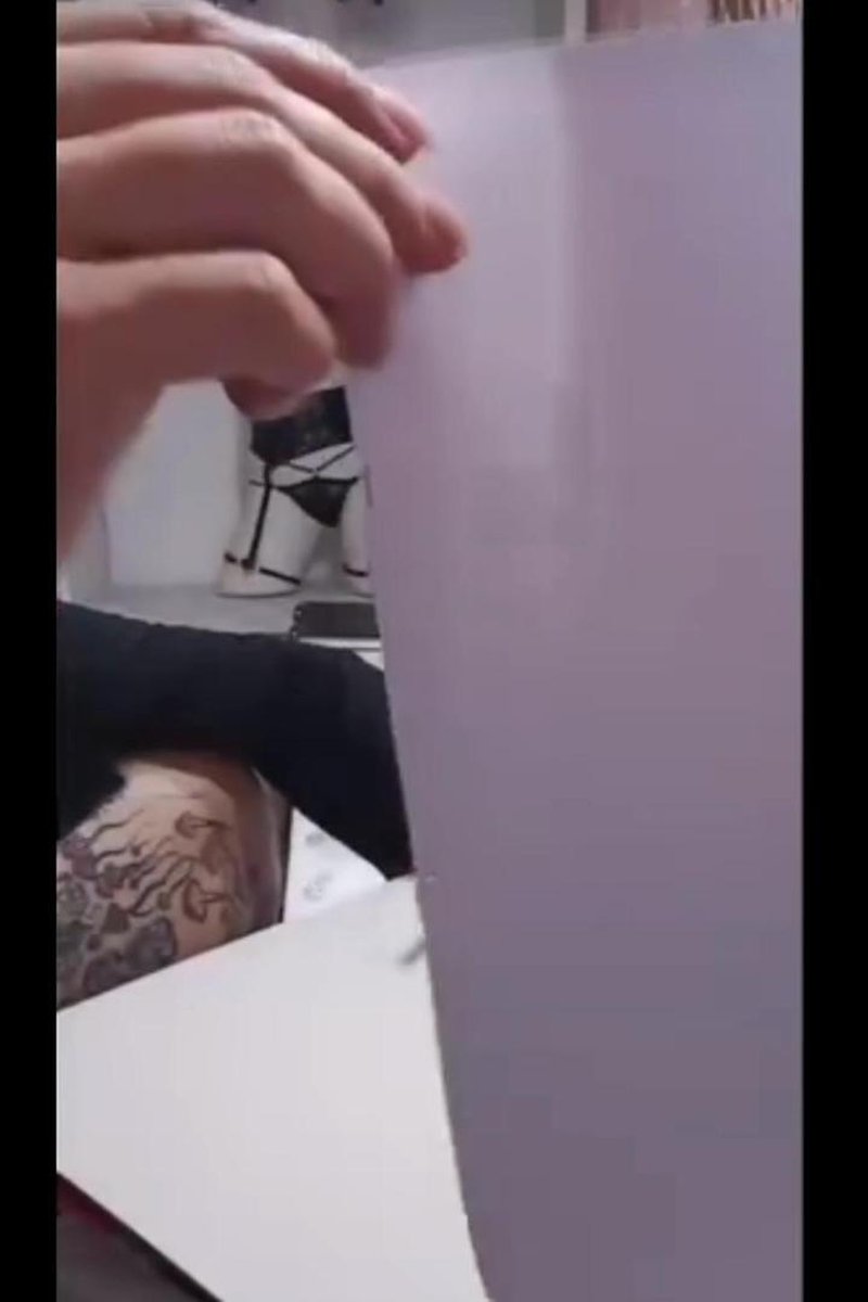 Chillin - Screenshot 1 of 4 - Drawing