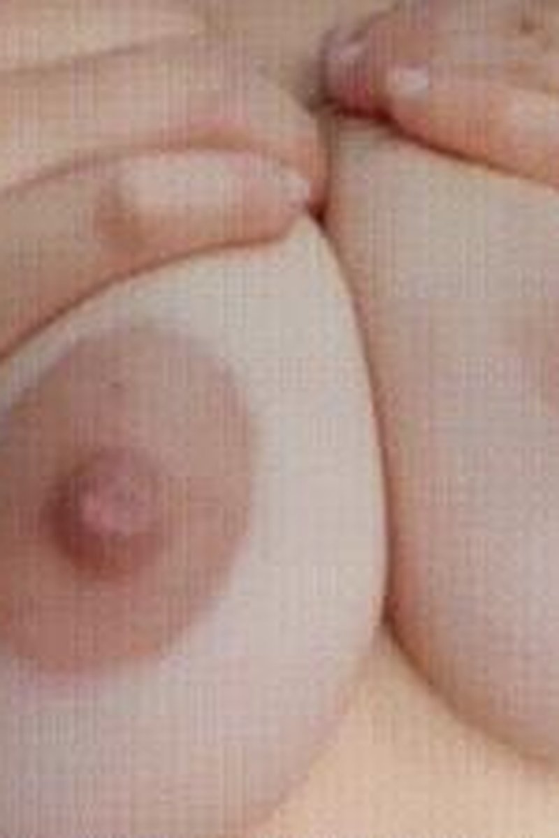 Closeuo Titis - Screenshot 1 of 4 - Big Nipples