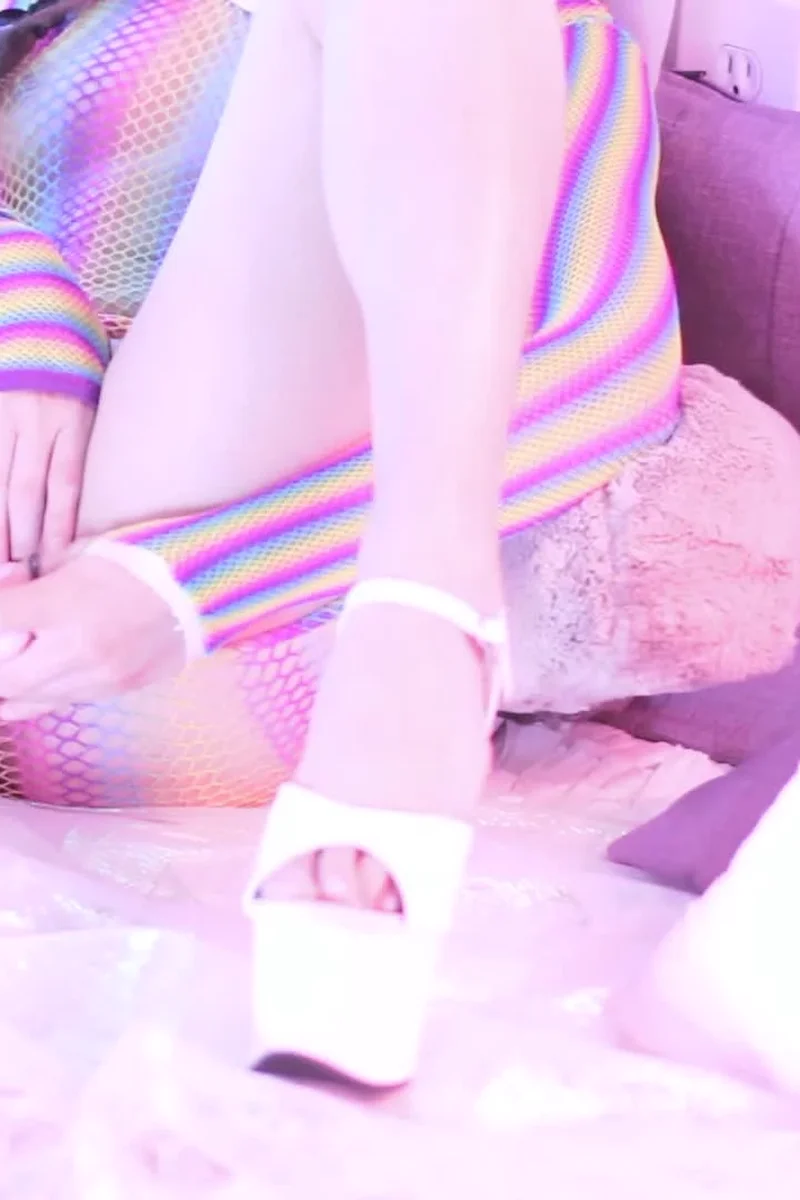 Rainbow Cherry - Screenshot 1 of 4 - Cosplay
