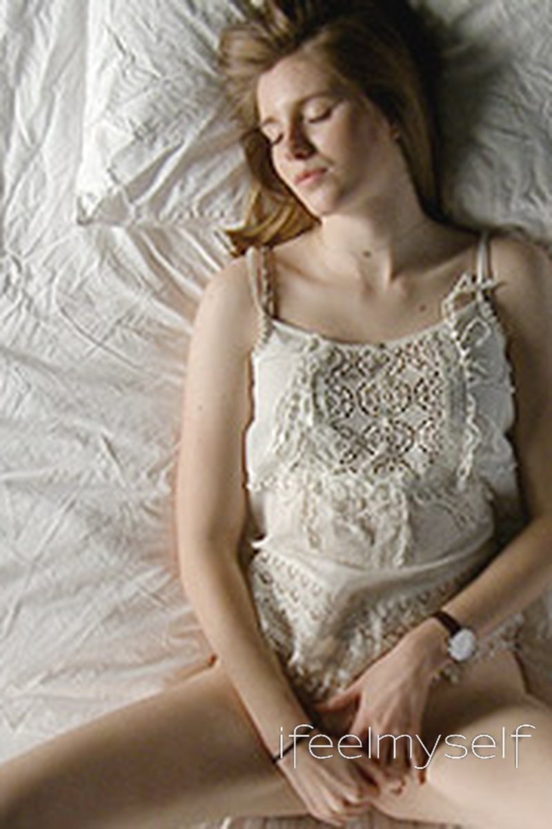 Cupids Bow 1 - Screenshot 1 of 4 - Emster