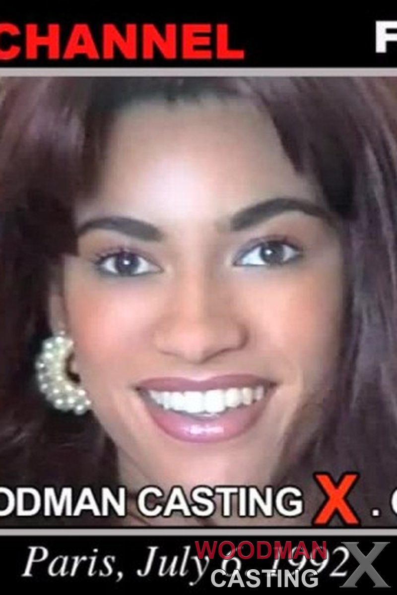 Julia Channel Casting - Screenshot 1 of 4 - Black