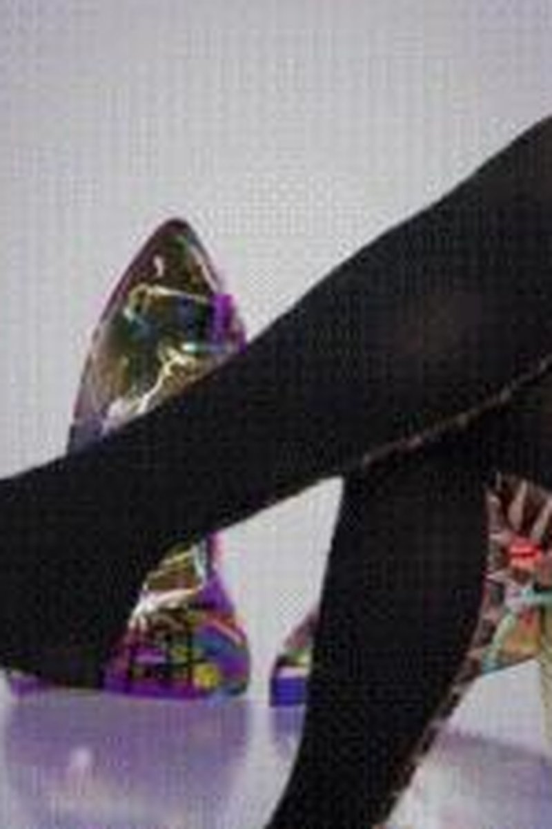 Clear Pumps Dangling - Screenshot 1 of 4 - Domination