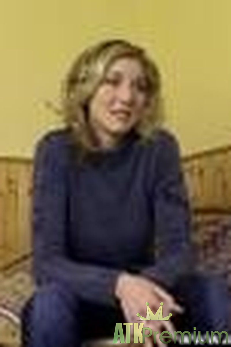 Iva - Interview - Screenshot 1 of 4 - Iva Iva010