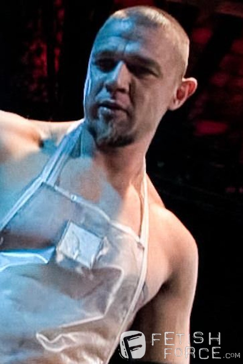 Sounding 5 - Screenshot 1 of 4 - BDSM