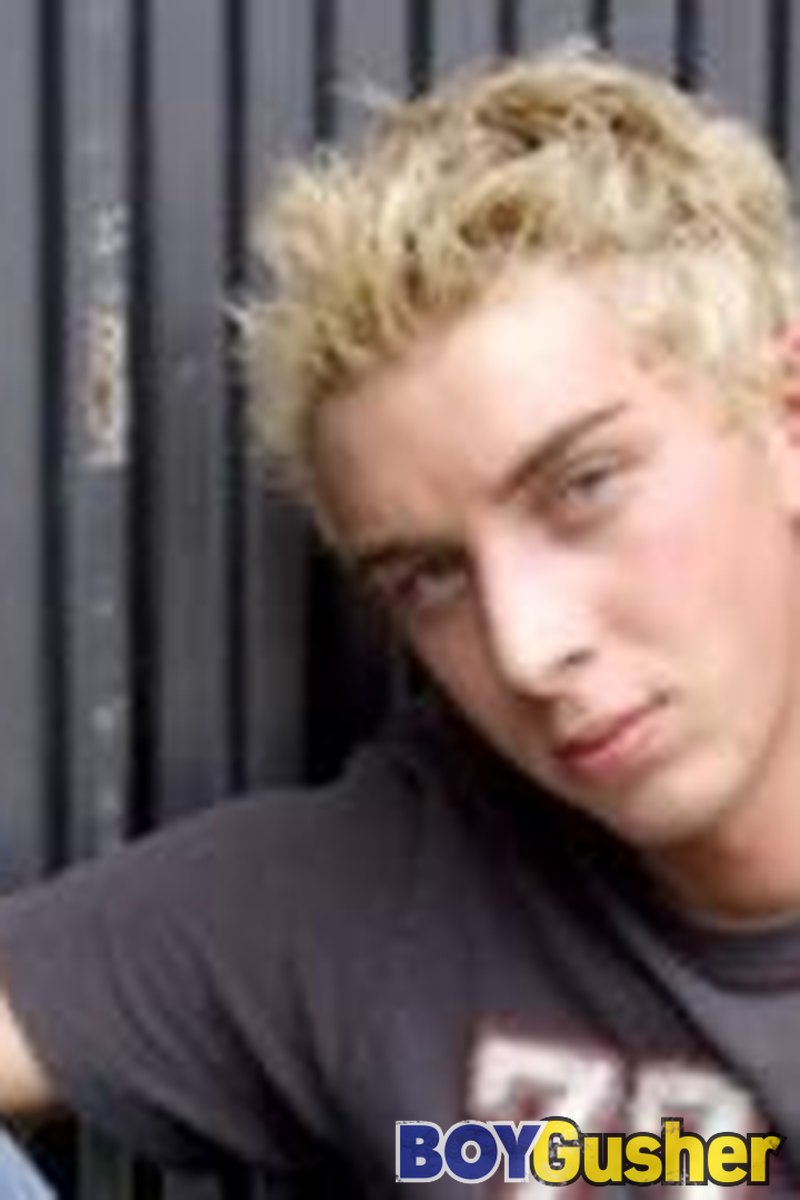 Jesse & Brandon - Screenshot 1 of 4 - Gay