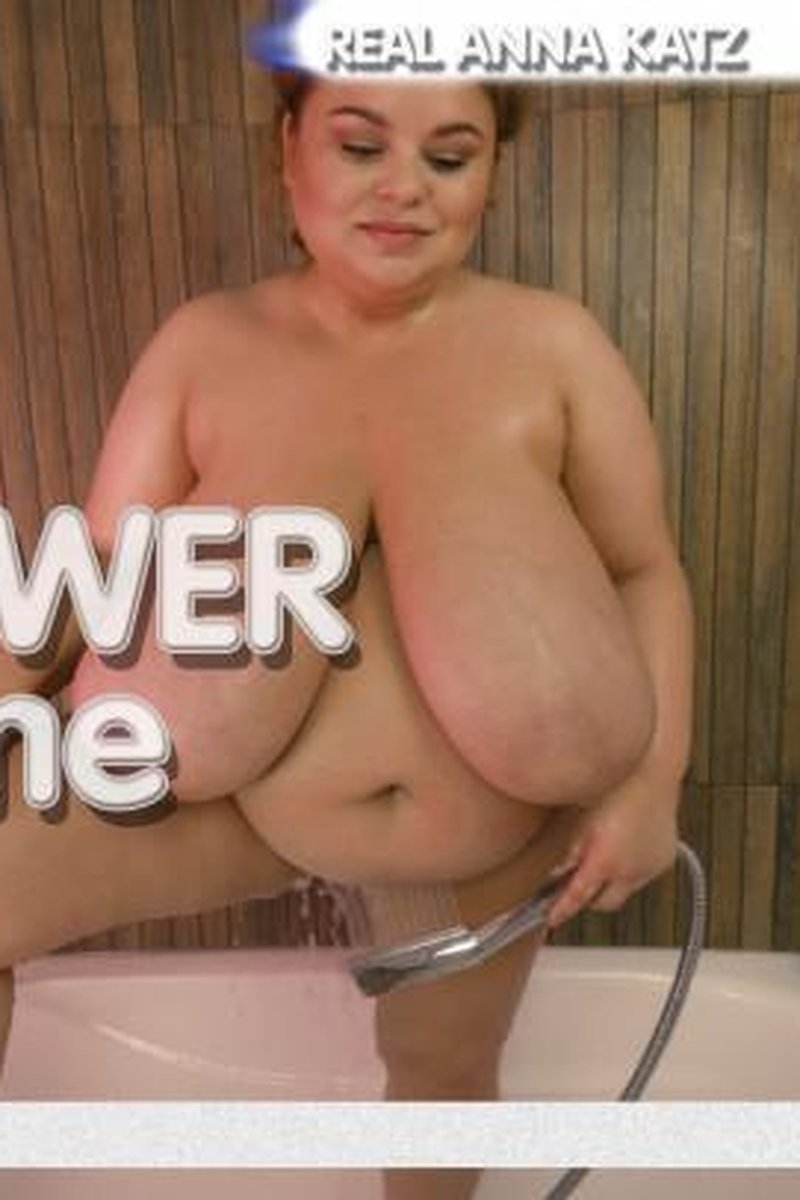 Shower Time - Screenshot 1 of 4 - BBW