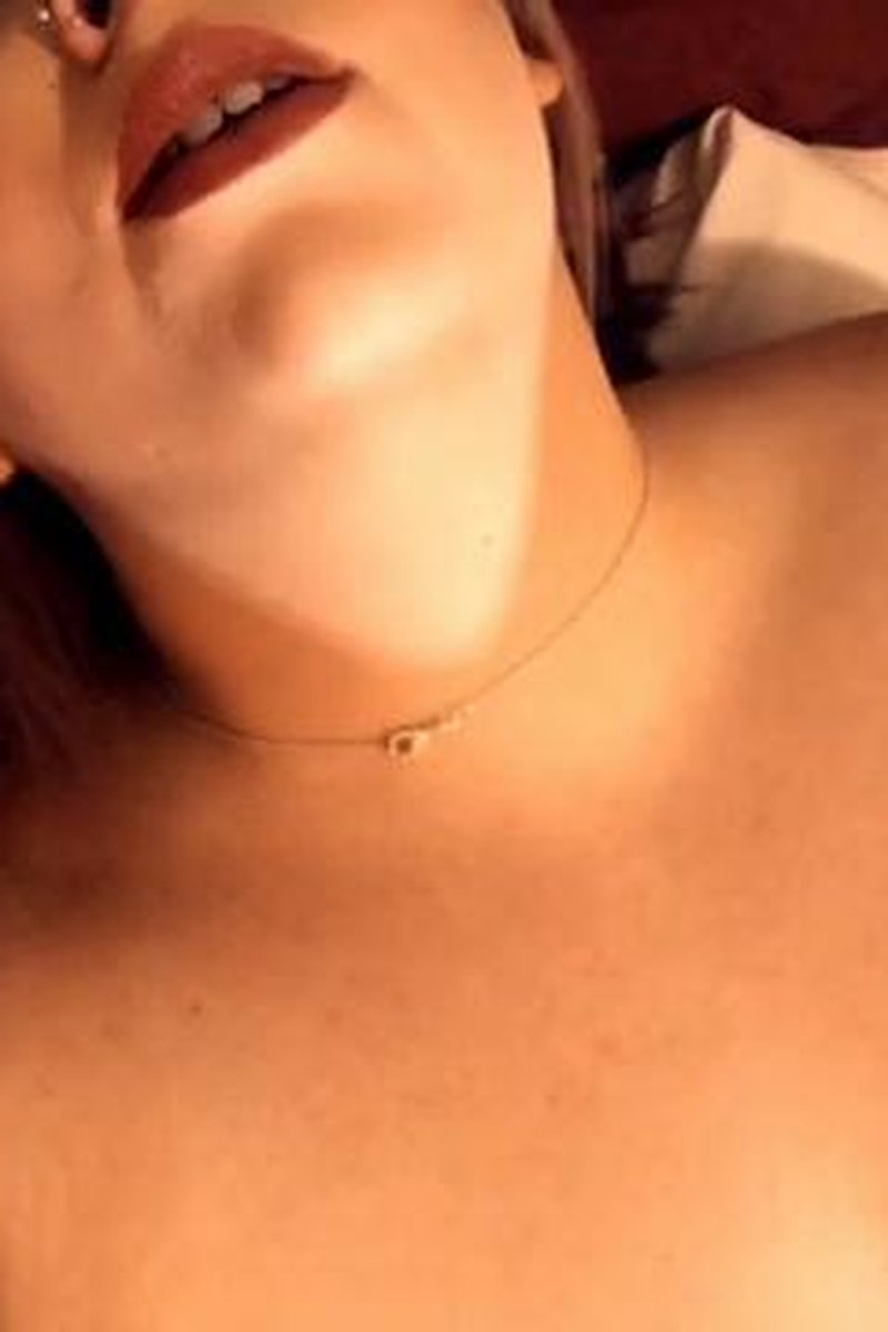 Maci Moans - Screenshot 1 of 4 - Arrogant