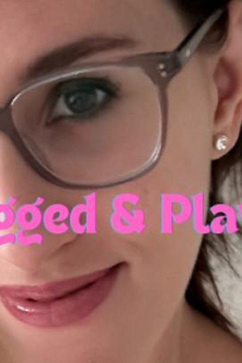 Plugged & Playing - Screenshot 1 of 4 - Butt Plug
