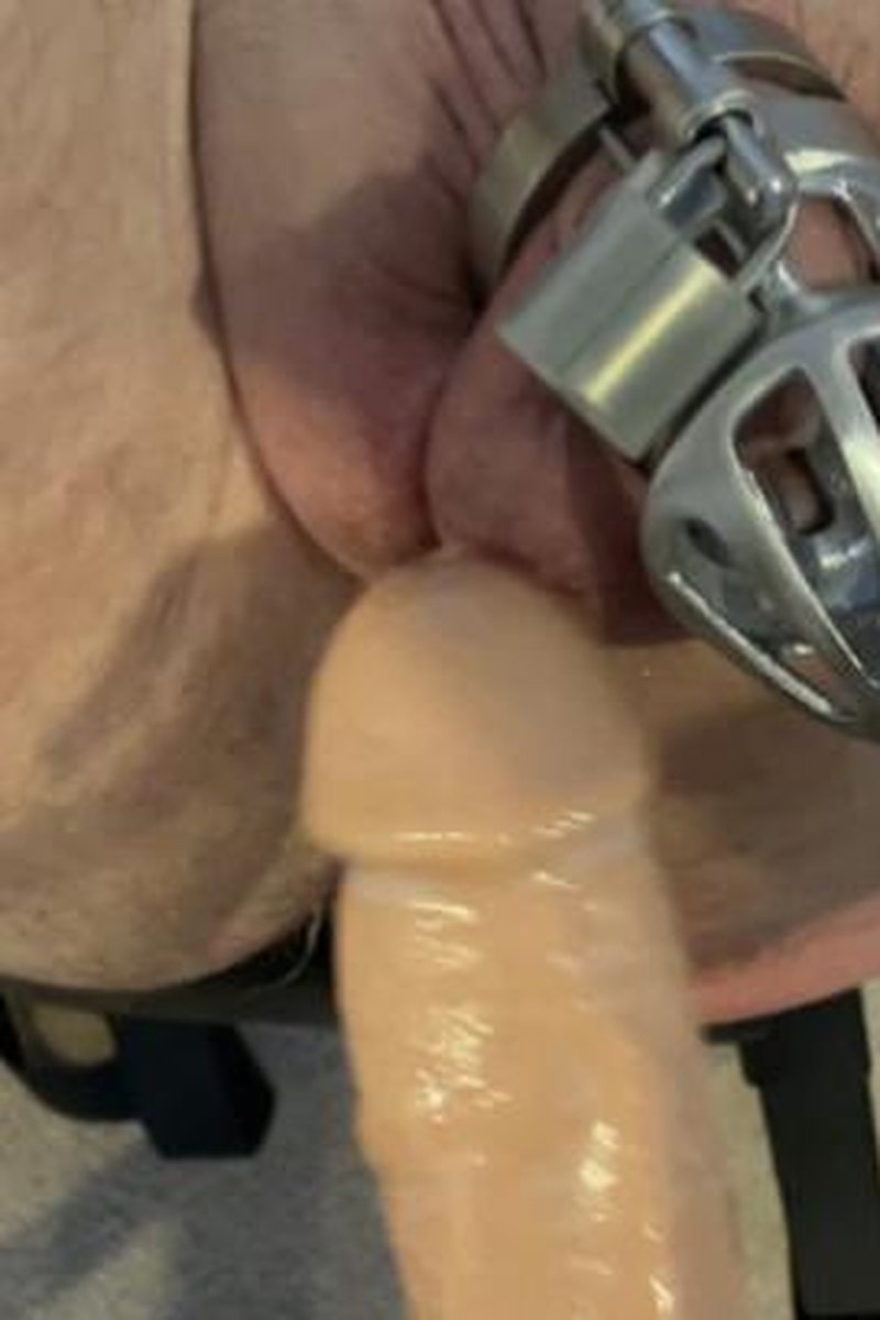 Proper Use - Screenshot 1 of 4 - Domination