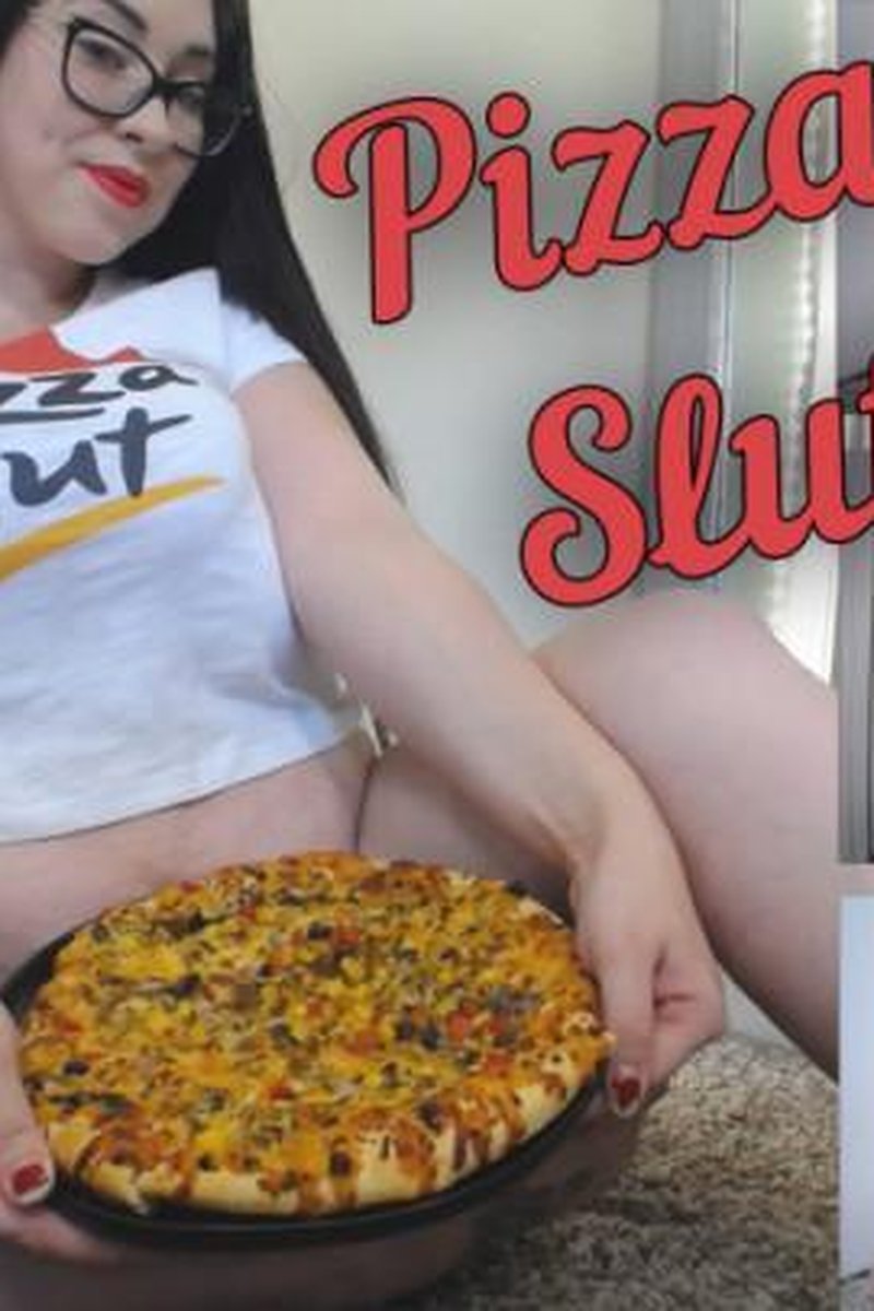 Pizza Slut - Screenshot 1 of 4 - BBW