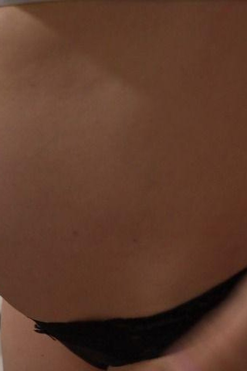 Small Bump - Screenshot 1 of 4 - Belly Fetish
