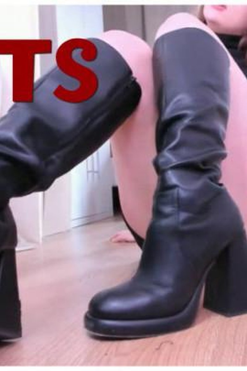 Boots Fun - Screenshot 1 of 4 - Boot Worship