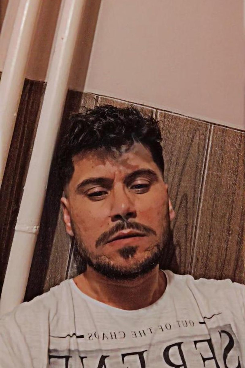 Looking Cool - Screenshot 1 of 4 - Charmander