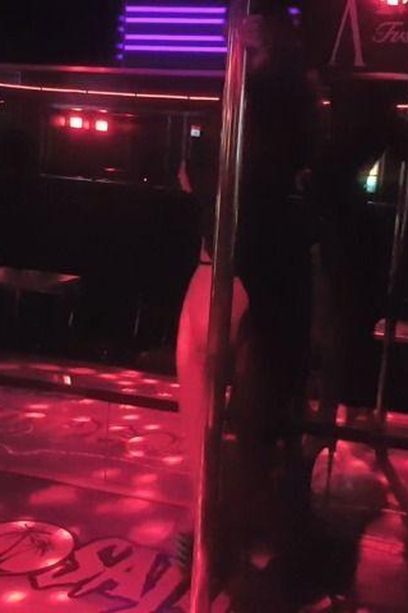 Biggie - Screenshot 1 of 4 - Dancing