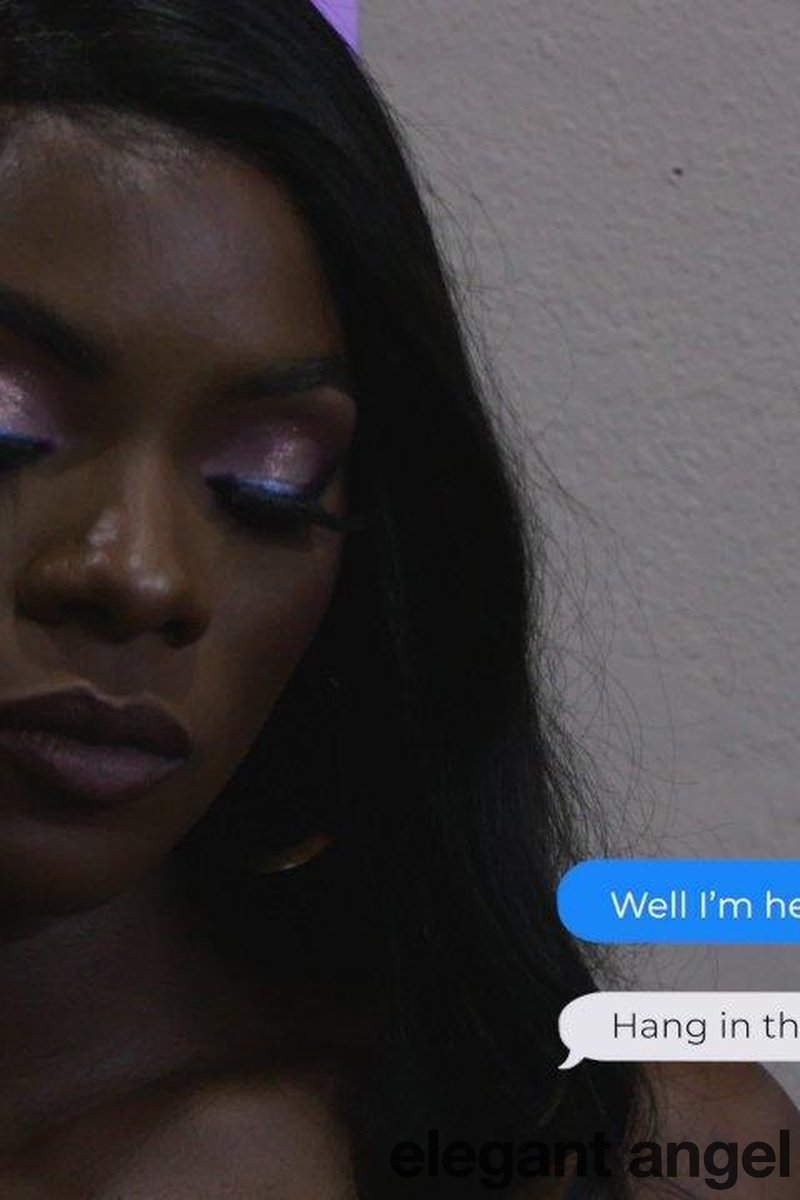 A Night Out - Screenshot 1 of 4 - Ana Foxxx