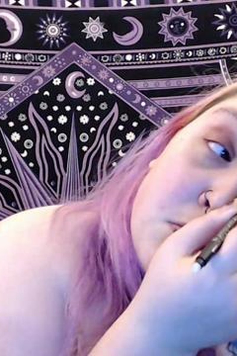 Make Up Ignore - Screenshot 1 of 4 - BBW