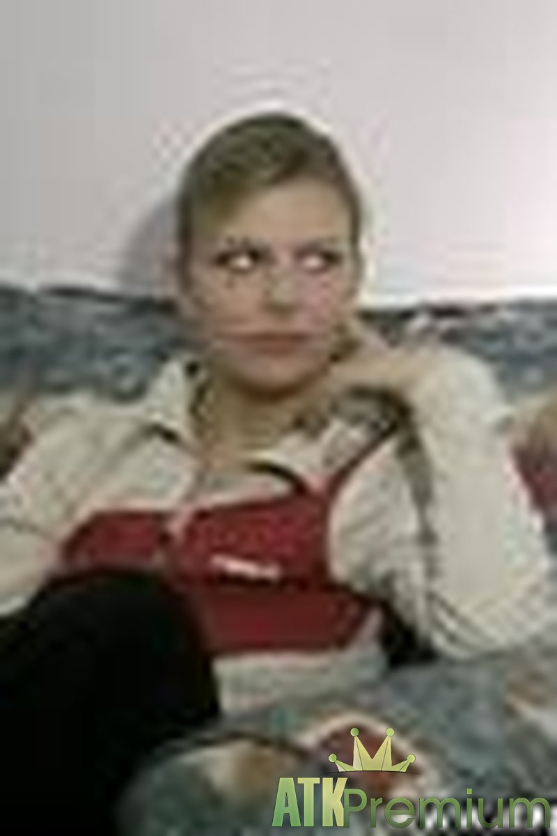 Marcela - Interview - Screenshot 1 of 4 - Marcela Mar007