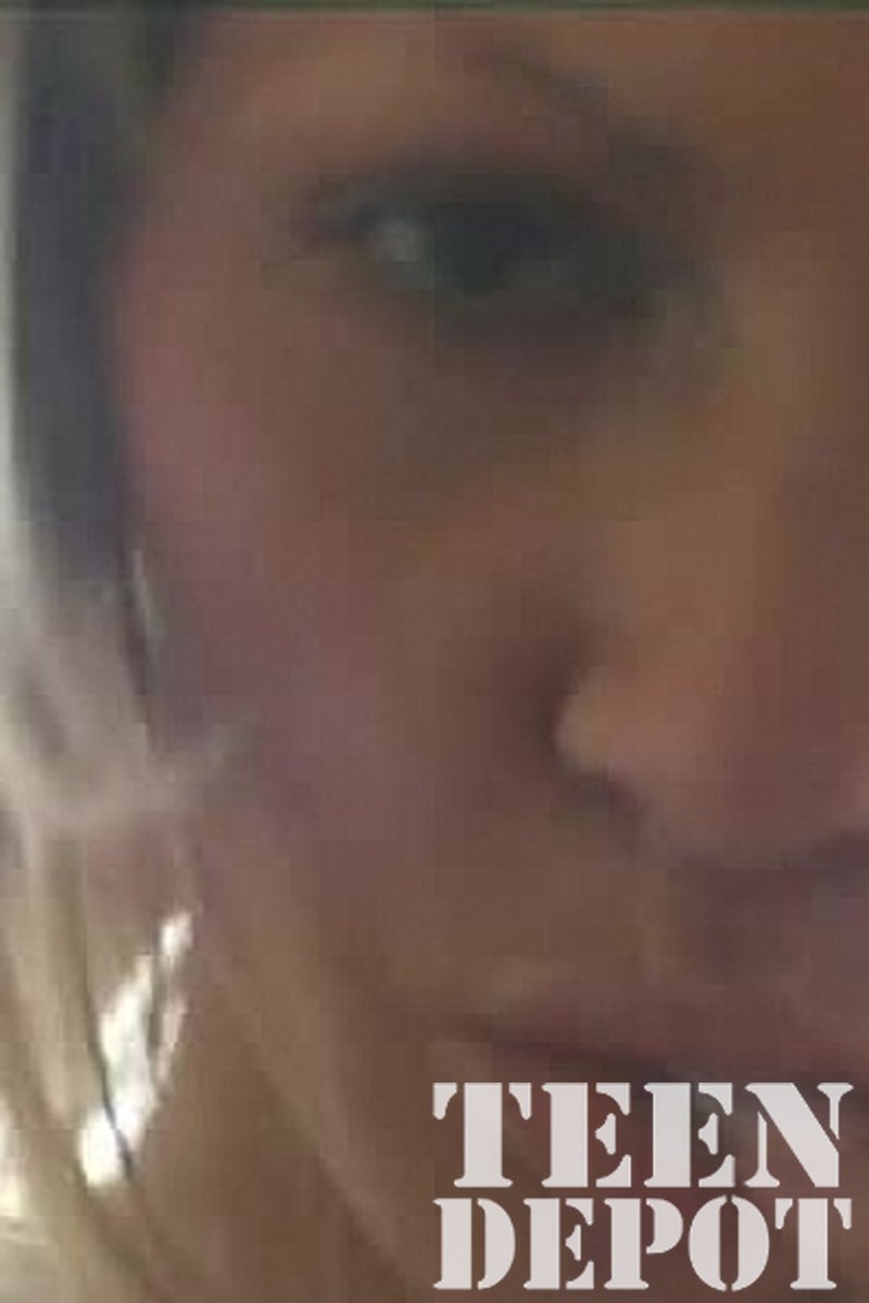 Arina - Screenshot 1 of 4 - Teen (18-22)