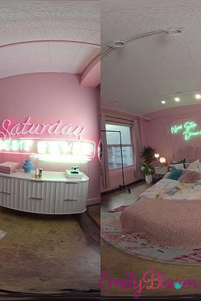 Keep Dreaming VR - Screenshot 1 of 4 - Big Tits