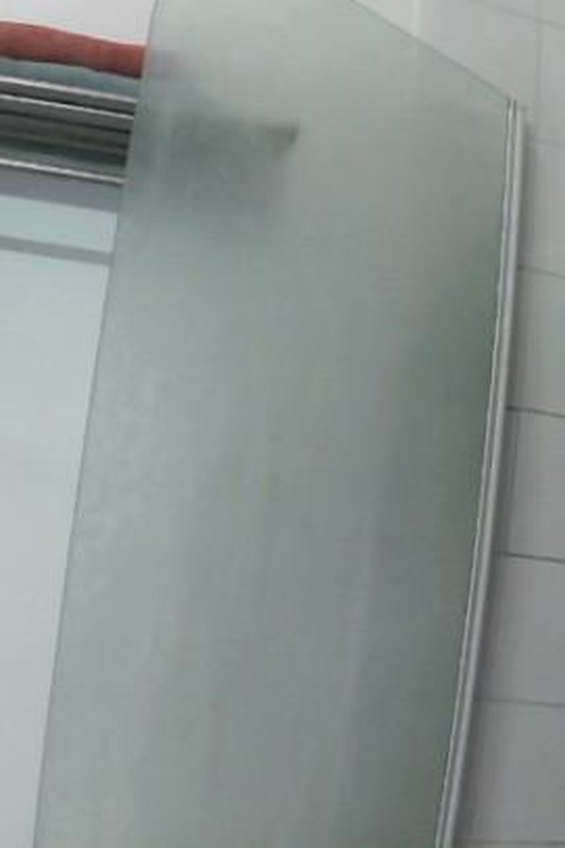 Taking A Shower - Screenshot 1 of 4 - Babes